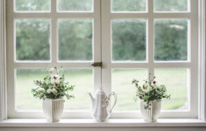 hd wallpaper, white, window-2563976.jpg