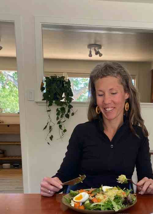 Mood Before Food program for healing emotional eating and food psychology with Coach Chandra